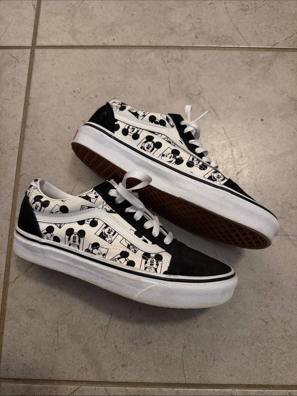 Vans Black & White Mickey Mouse Old Skool Sneakers - Picture 2 of 6